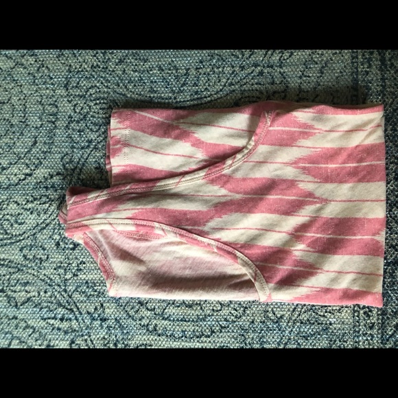 BUNDLE: J. CREW TANK TOPS - Picture 7 of 7